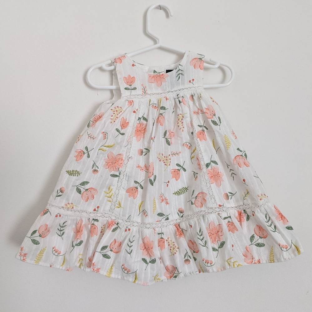 NWOT Floral Sleeveless Dress